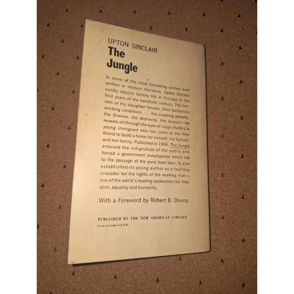 The Jungle‎ Upton Sinclair 1960 Signet Classic Vintage Paperback CD36
